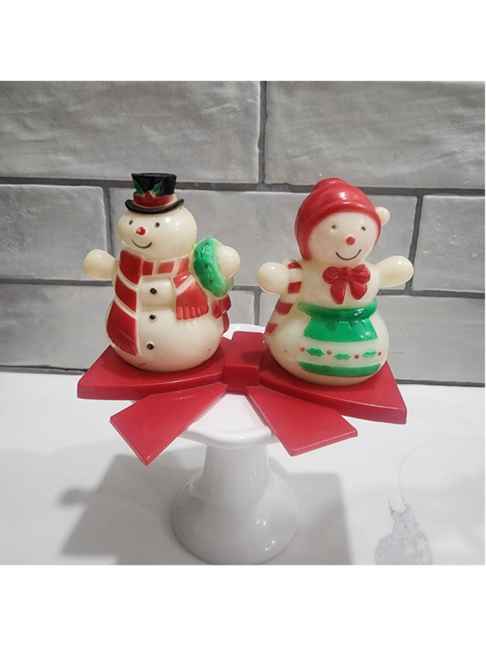 Vintage Snowman Salt Pepper Shakers J.S.N.Y. Bow Holder